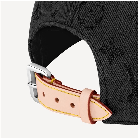 SOLD Louis Vuitton Monogram Essential Cap NWT - Picture 9 of 9